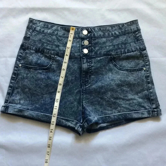 Tinseltown Pants - Tinsel Town Denim Couture Distressed Shorts Size11